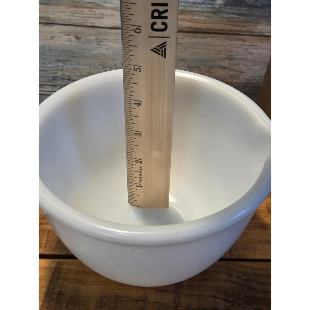 Vintage Sunbeam White Milk‎ Glass Batterl Bowl Kitchenware Baking Prep